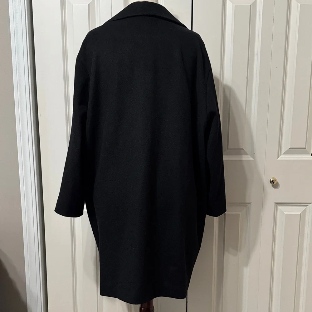 Wool Single Button, Lined Women's Relaxed Coat - Picture 4 of 9